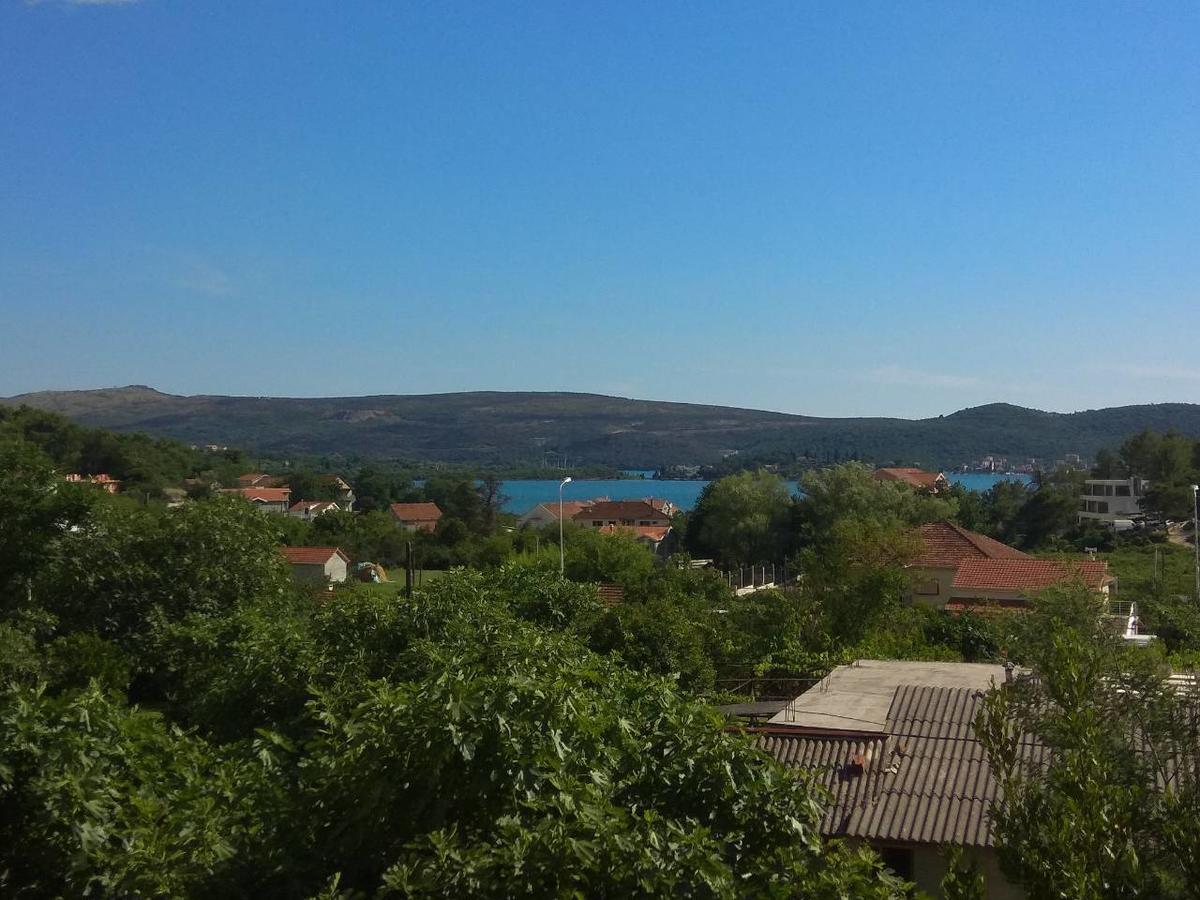 Vladivostok Apartments Tivat Exterior foto